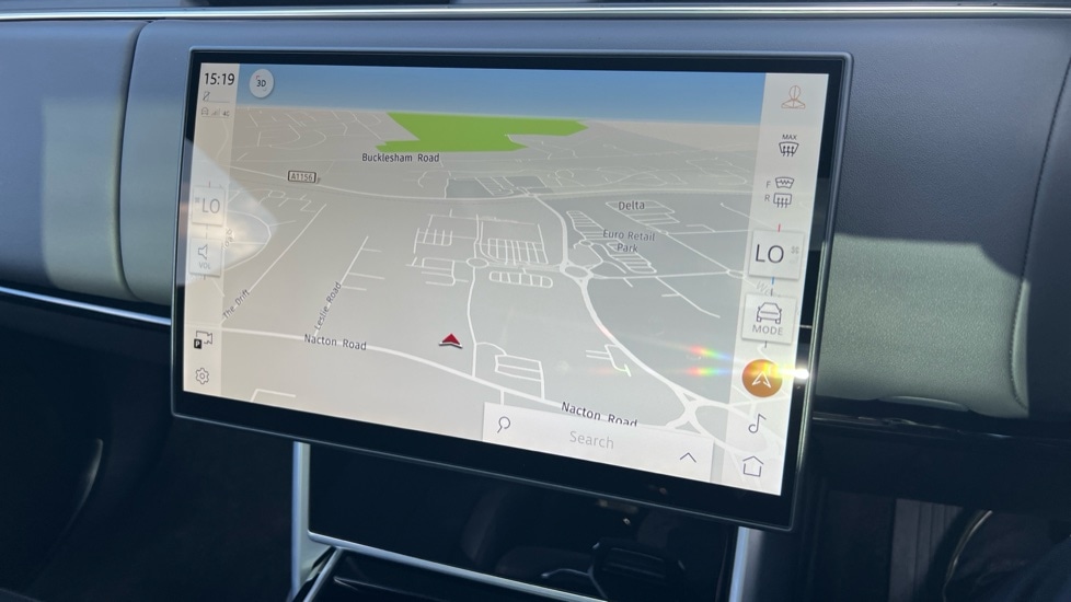 Used Land Rover Range Rover 2025 for sale - 76552312: Photo 11