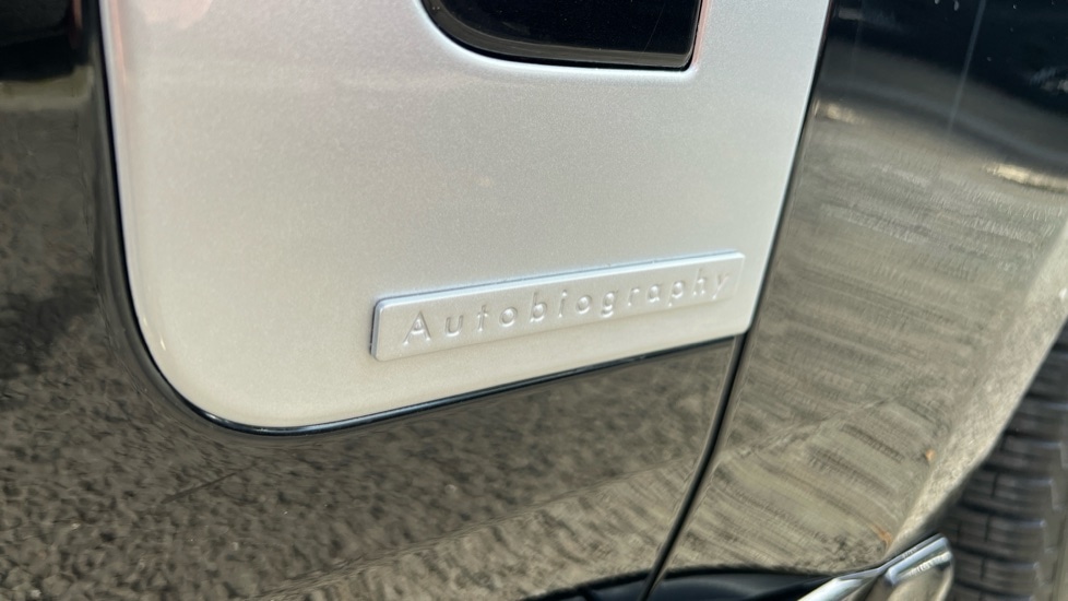 Used Land Rover Range Rover 2025 for sale - 76552312: Photo 66