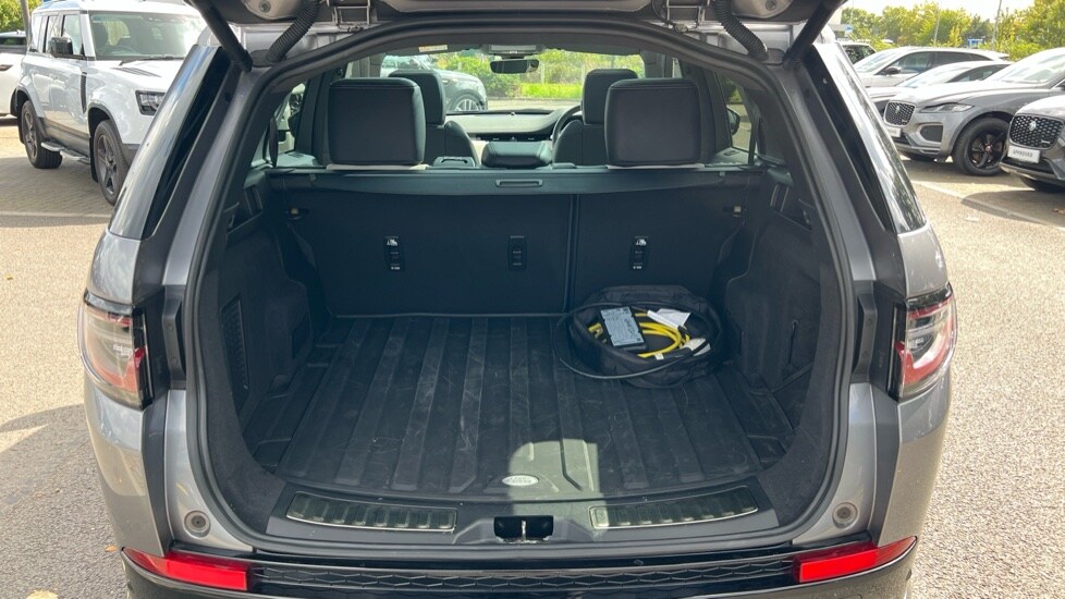 Used Land Rover Discovery Sport 2022 for sale - 75829205: Photo 10
