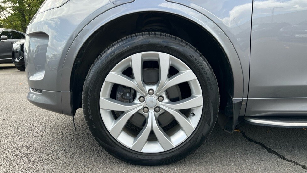 Used Land Rover Discovery Sport 2022 for sale - 75829205: Photo 31