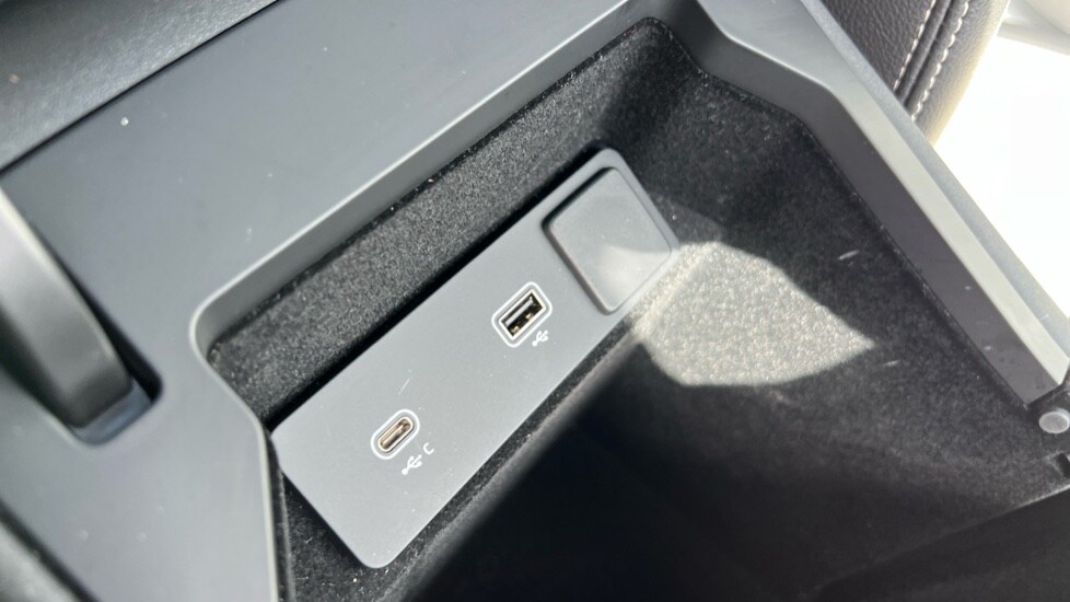 Used Land Rover Discovery Sport 2022 for sale - 75829205: Photo 40