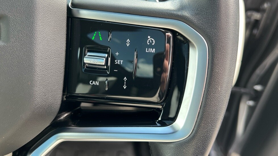 Used Land Rover Discovery Sport 2022 for sale - 75829205: Photo 55