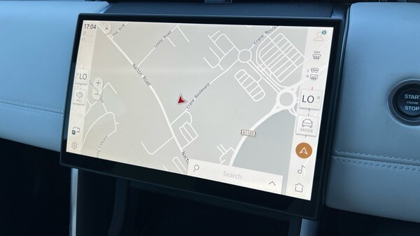 Used Land Rover Discovery Sport 2024 for sale - 76018154: Photo 11