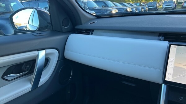Used Land Rover Discovery Sport 2024 for sale - 76018154: Photo 22