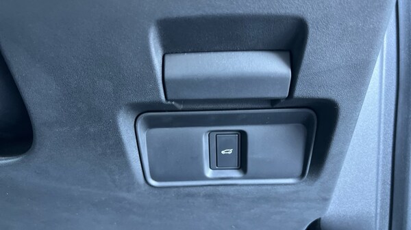 Used Land Rover Discovery Sport 2024 for sale - 76018154: Photo 45