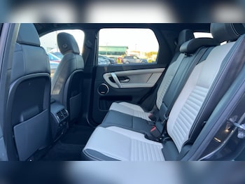 Used Land Rover Discovery Sport 2024 for sale - 76018154: Photo 4