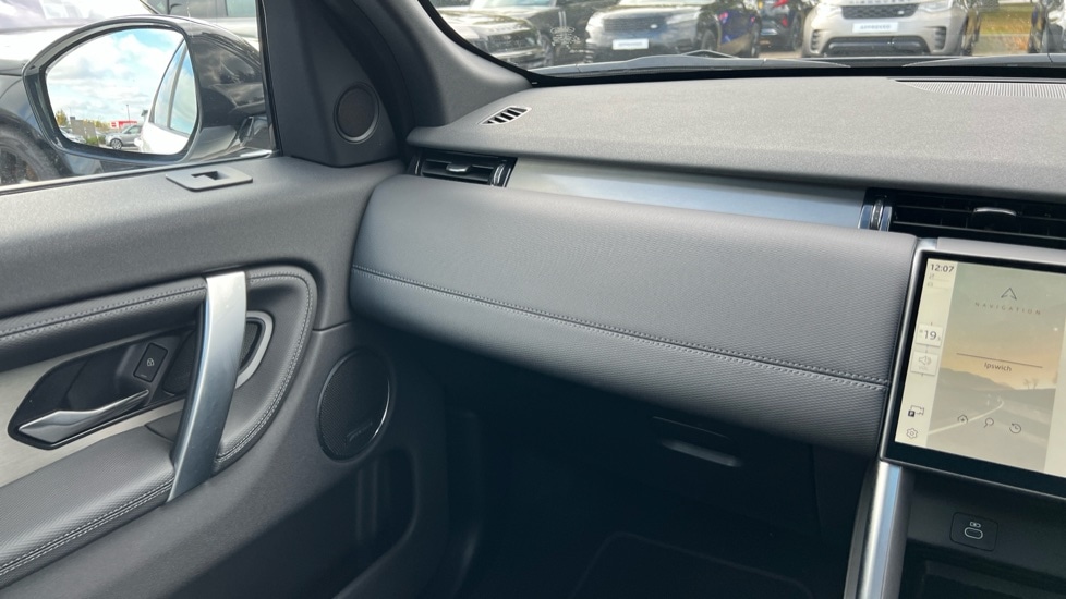 Used Land Rover Discovery Sport 2025 for sale - 76447232: Photo 22