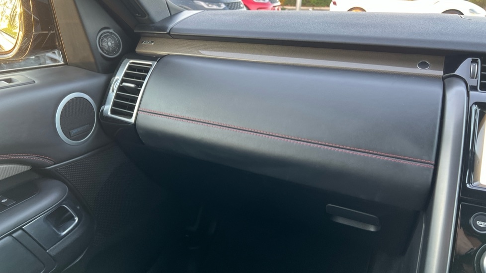 Used Land Rover Discovery 2020 for sale - 77067889: Photo 22