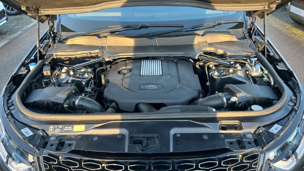 Used Land Rover Discovery 2020 for sale - 77067889: Photo 30