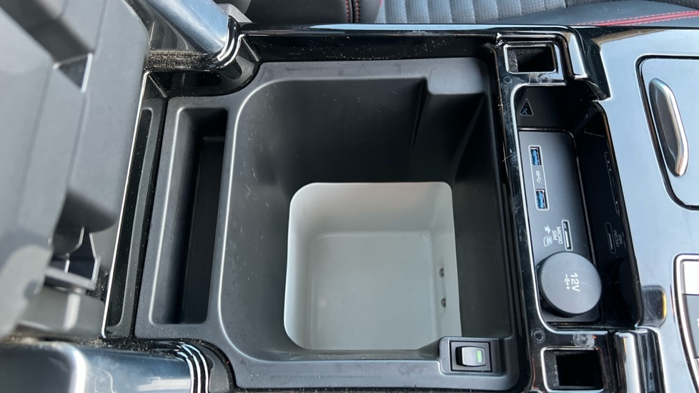 Used Land Rover Discovery 2020 for sale - 77067889: Photo 41