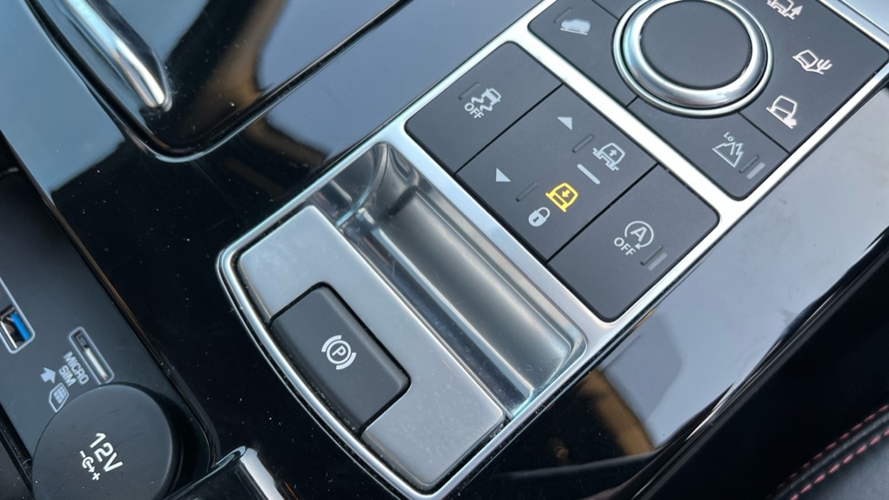 Used Land Rover Discovery 2020 for sale - 77067889: Photo 43