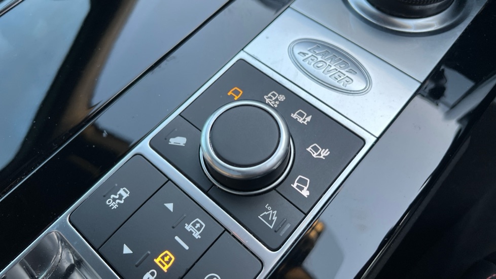 Used Land Rover Discovery 2020 for sale - 77067889: Photo 44