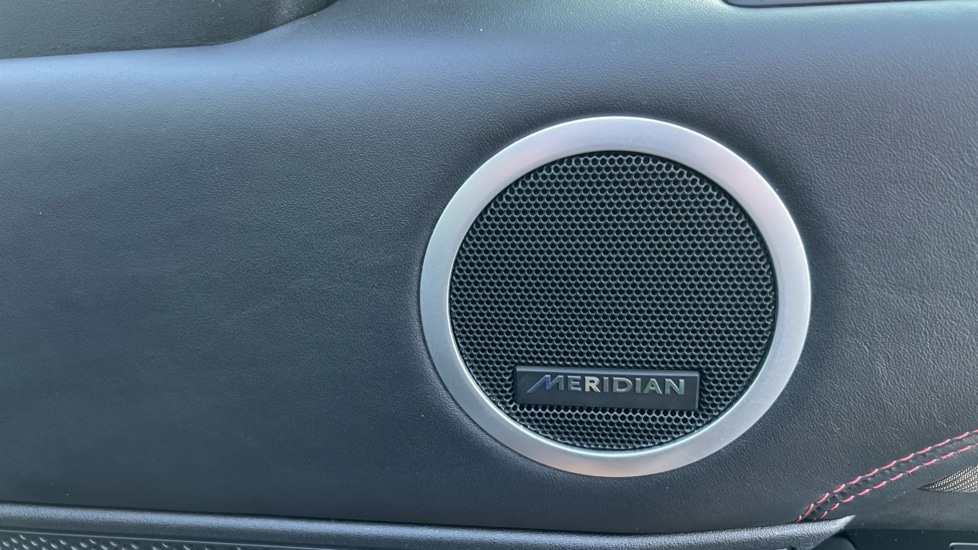 Used Land Rover Discovery 2020 for sale - 77067889: Photo 50