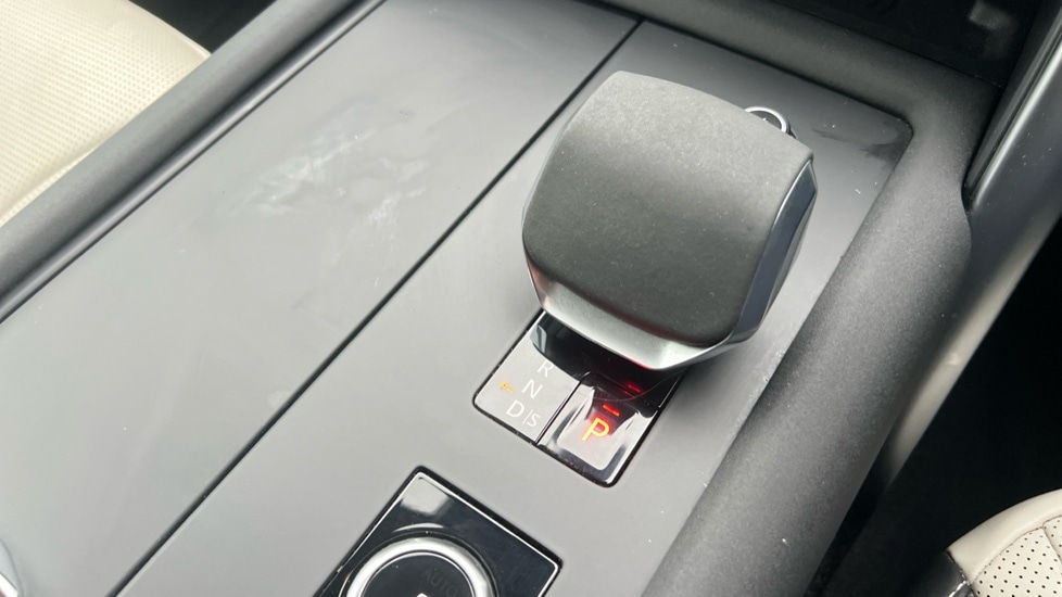 Used Land Rover Discovery 2022 for sale - 76623477: Photo 13