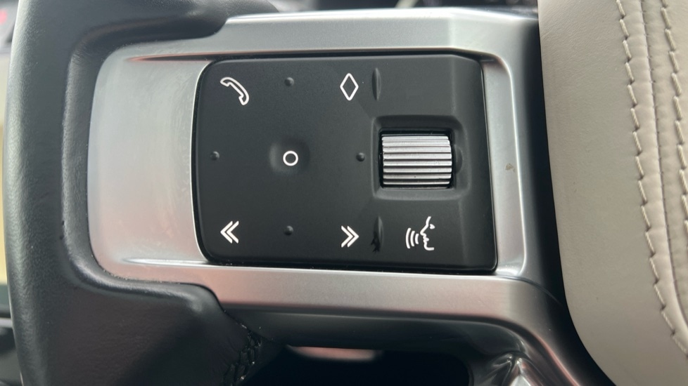 Used Land Rover Discovery 2022 for sale - 76623477: Photo 23