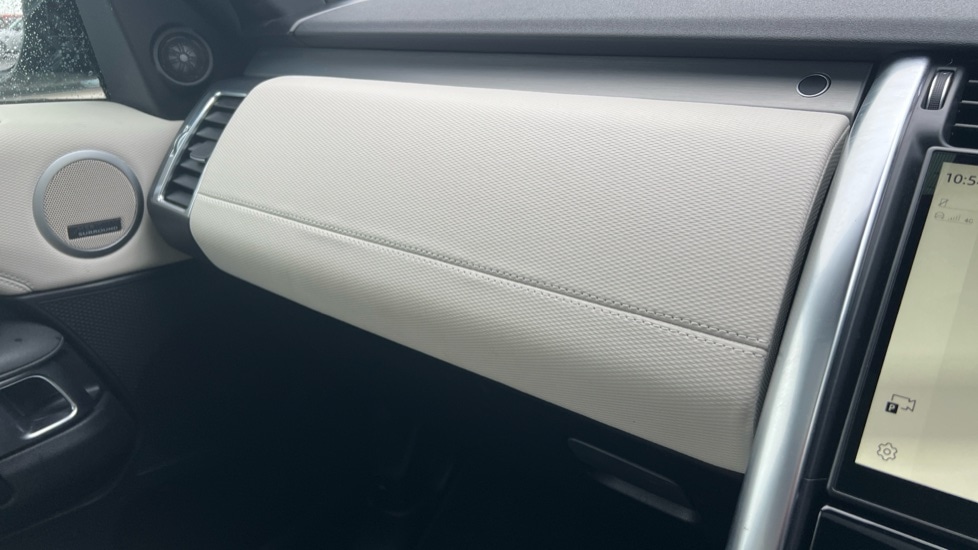 Used Land Rover Discovery 2022 for sale - 76623477: Photo 49