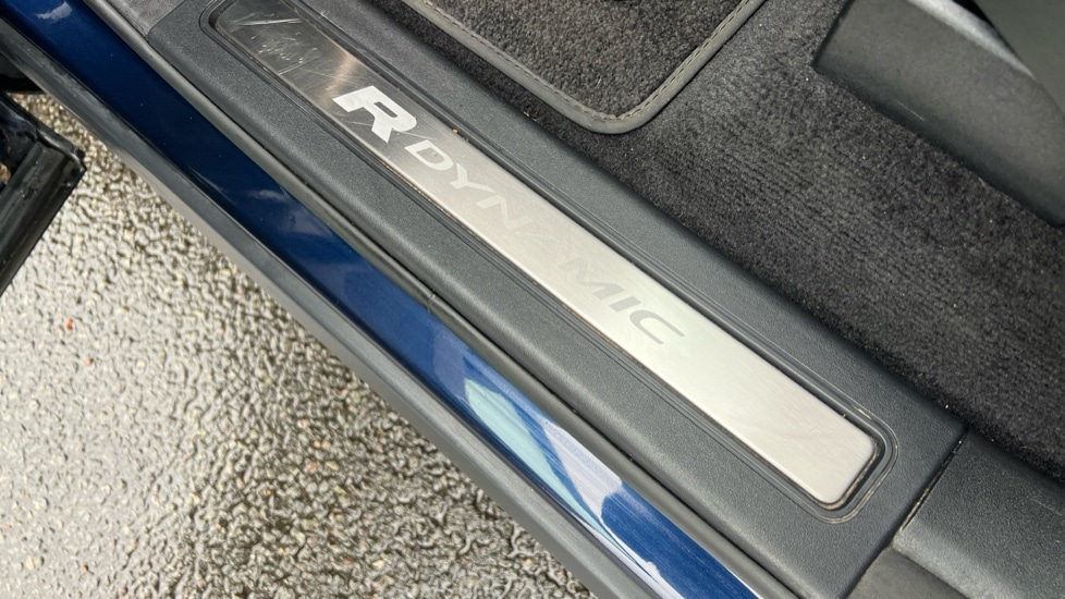 Used Land Rover Discovery 2022 for sale - 76623477: Photo 53