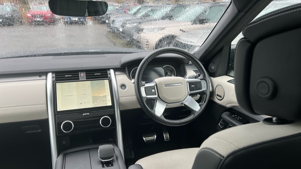 Used Land Rover Discovery 2022 for sale - 76623477: Photo 76