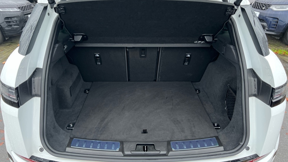 Used Land Rover Range Rover Evoque 2025 for sale - 76780103: Photo 10