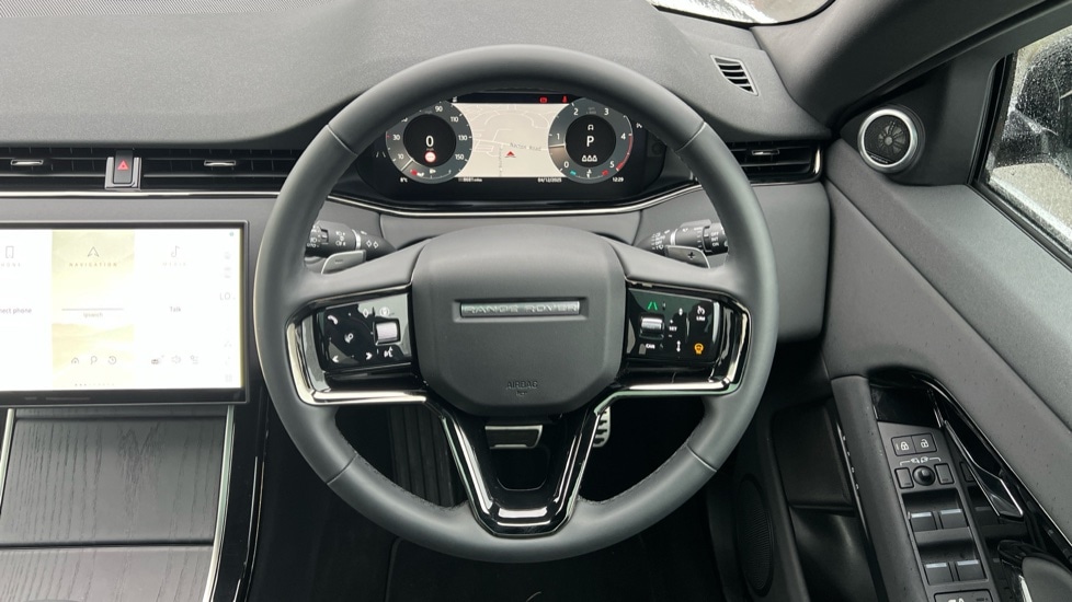 Used Land Rover Range Rover Evoque 2025 for sale - 76780103: Photo 15