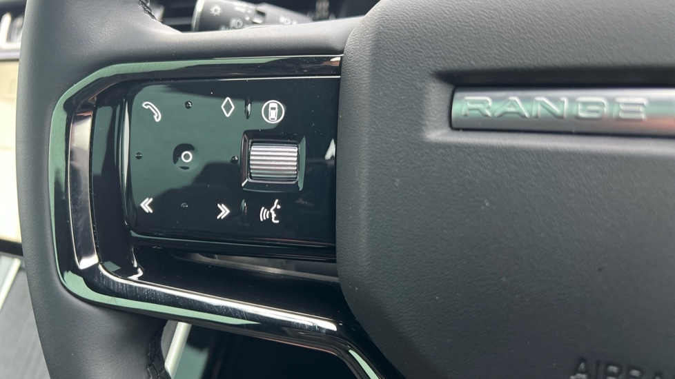 Used Land Rover Range Rover Evoque 2025 for sale - 76780103: Photo 23