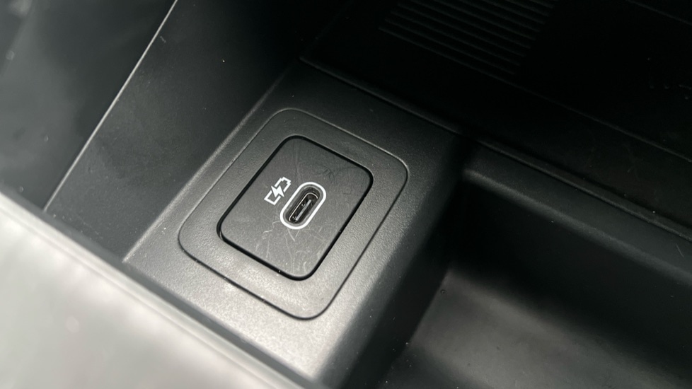 Used Land Rover Range Rover Evoque 2025 for sale - 76780103: Photo 44