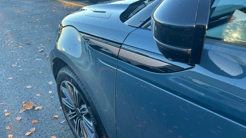 Used Land Rover Range Rover Evoque 2024 for sale - 77067829: Photo 20