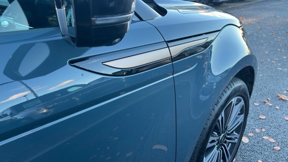 Used Land Rover Range Rover Evoque 2024 for sale - 77067829: Photo 24