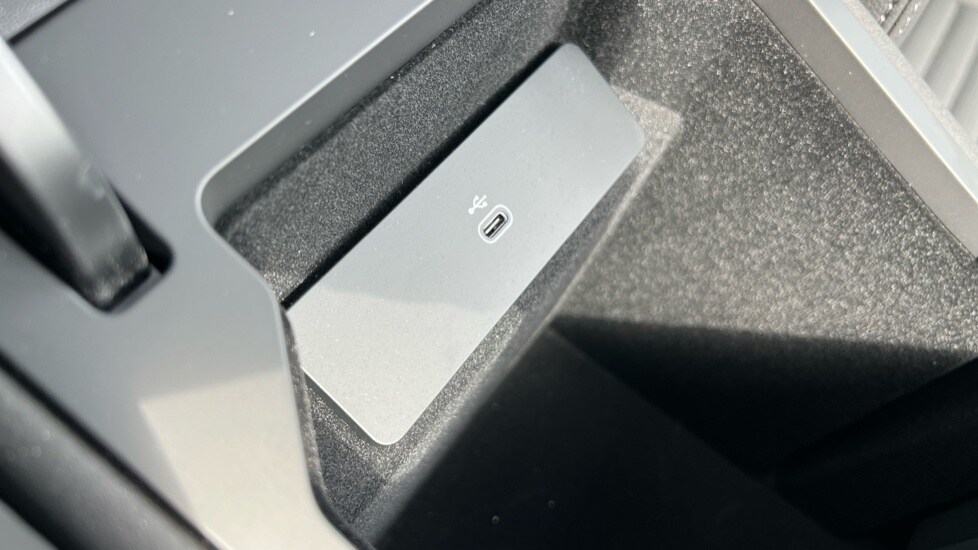 Used Land Rover Discovery Sport 2024 for sale - 76146217: Photo 42