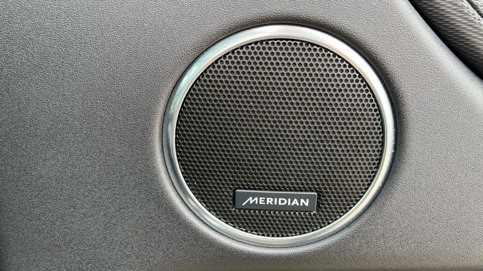 Used Land Rover Discovery Sport 2024 for sale - 76146217: Photo 44