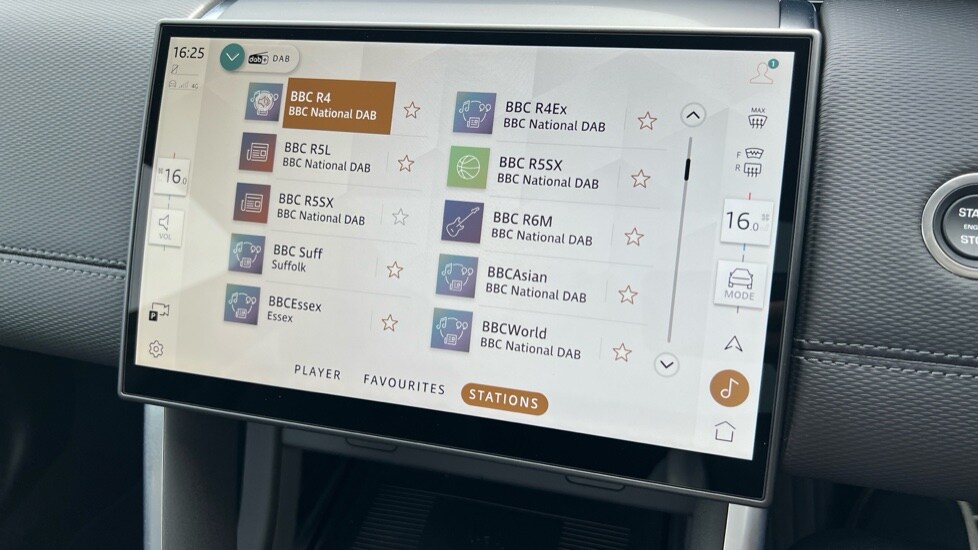 Used Land Rover Discovery Sport 2024 for sale - 76146217: Photo 62