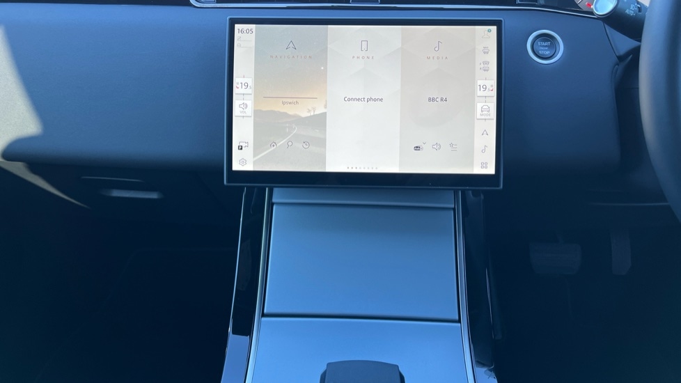 Used Land Rover Range Rover Evoque 2025 for sale - 76145980: Photo 14