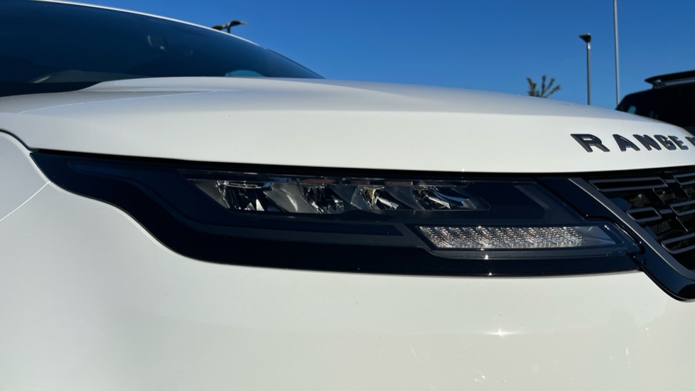 Used Land Rover Range Rover Evoque 2025 for sale - 76145980: Photo 17