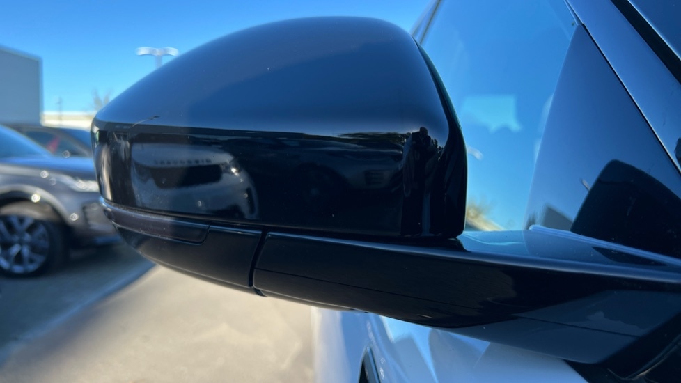 Used Land Rover Range Rover Evoque 2025 for sale - 76145980: Photo 24