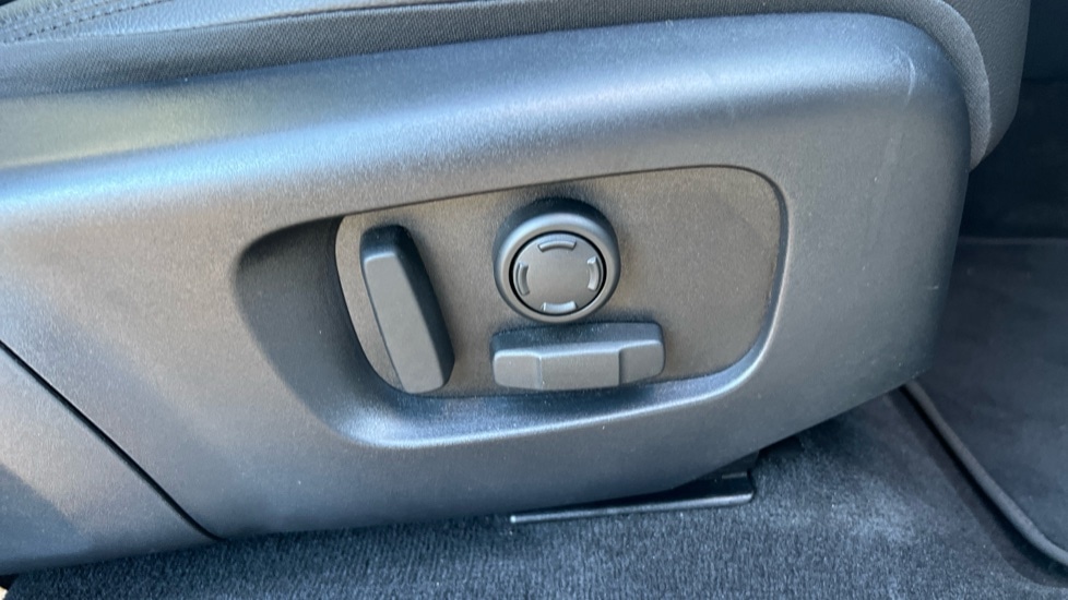 Used Land Rover Range Rover Evoque 2025 for sale - 76145980: Photo 36