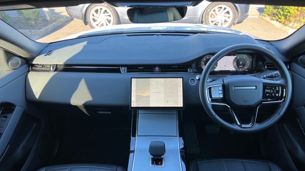 Used Land Rover Range Rover Evoque 2025 for sale - 76145980: Photo 9