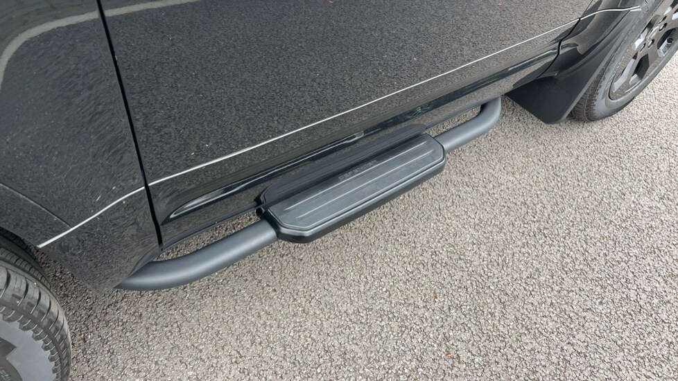 Used Land Rover Defender 2025 for sale - 76528883: Photo 40