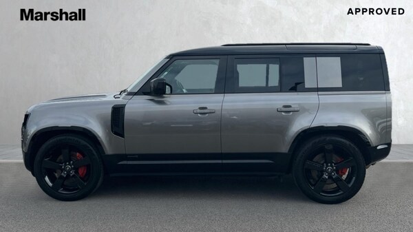 Used Land Rover Defender 2024 for sale - 76018081: Photo 26
