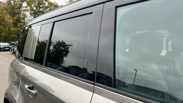 Used Land Rover Defender 2024 for sale - 76018081: Photo 43