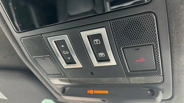 Used Land Rover Defender 2024 for sale - 76018081: Photo 46