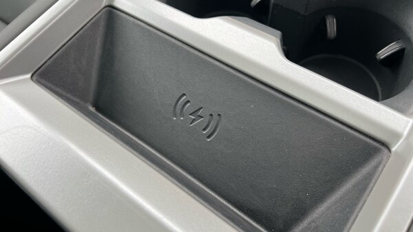 Used Land Rover Defender 2024 for sale - 76018081: Photo 49