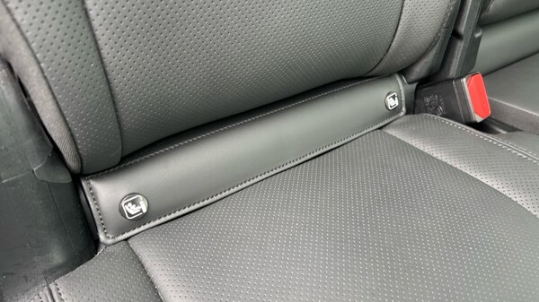 Used Land Rover Defender 2024 for sale - 76018081: Photo 57