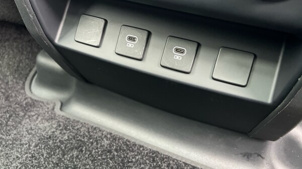 Used Land Rover Defender 2024 for sale - 76018081: Photo 58