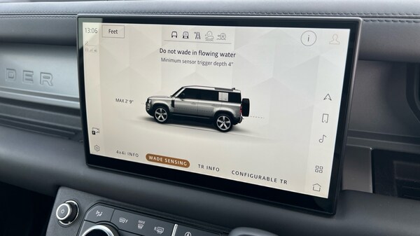 Used Land Rover Defender 2024 for sale - 76018081: Photo 87