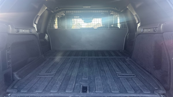 Used Land Rover Discovery 2023 for sale - 76229427: Photo 4