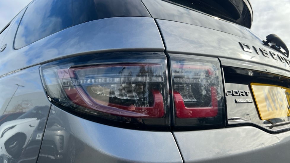 Used Land Rover Discovery Sport 2019 for sale - 76321846: Photo 19
