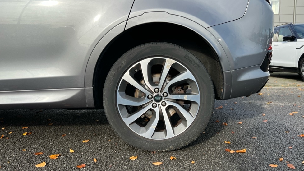 Used Land Rover Discovery Sport 2019 for sale - 76321846: Photo 33