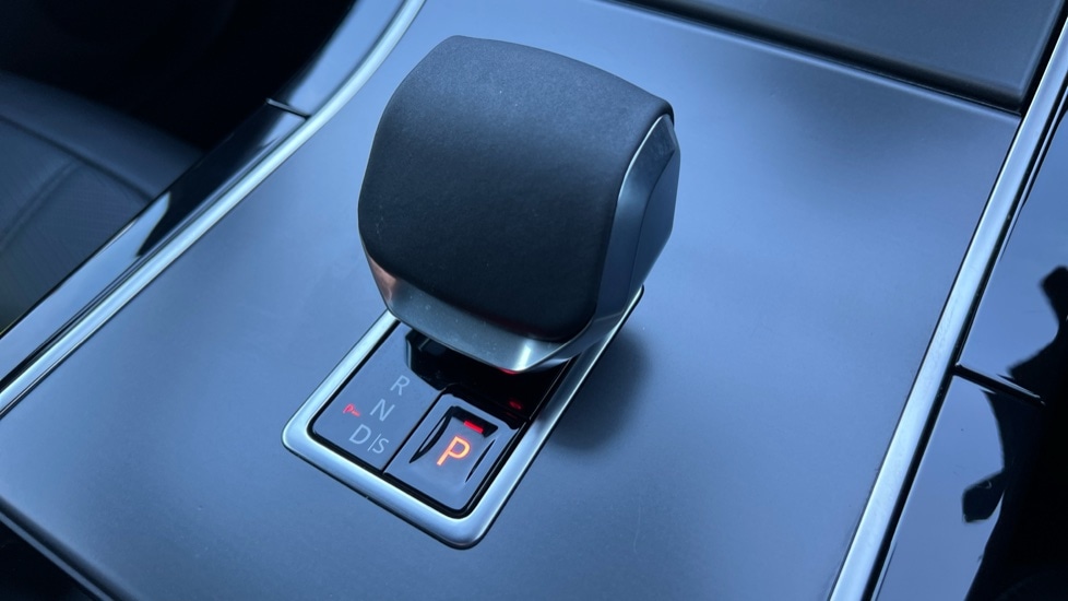 Used Land Rover Range Rover Evoque 2025 for sale - 76780094: Photo 13