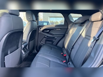 Used Land Rover Range Rover Evoque 2025 for sale - 76780094: Photo