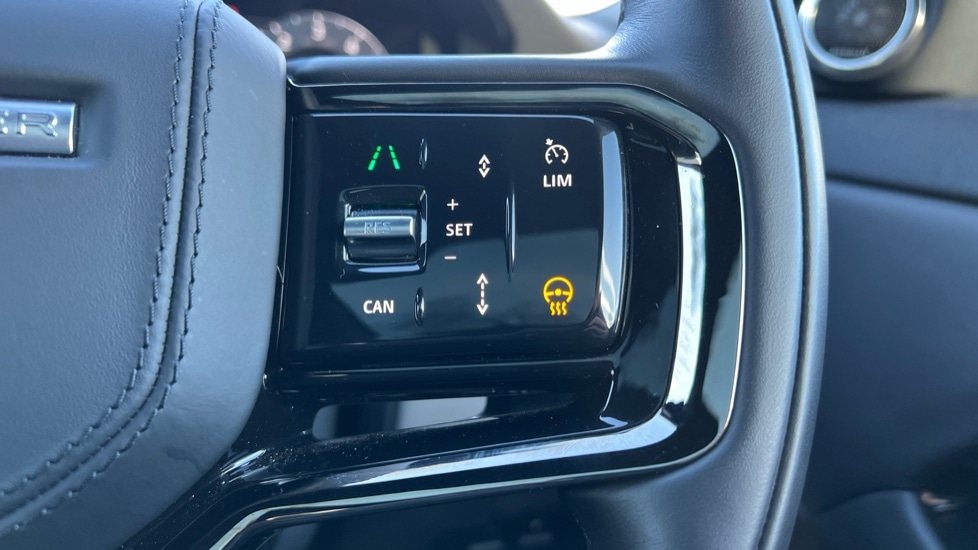 Used Land Rover Range Rover Evoque 2025 for sale - 76780094: Photo 57